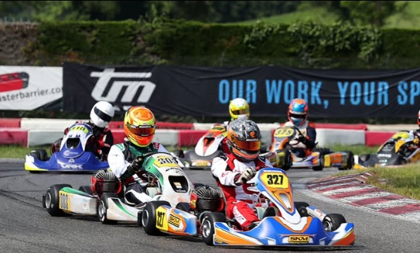 EASYKART VENEZOLANO COMPITE EN ITALIA