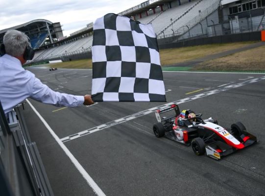 NUEVA VICTORIA DE ALESSANDRO FAMULARO EN EUROFORMULA OPEN